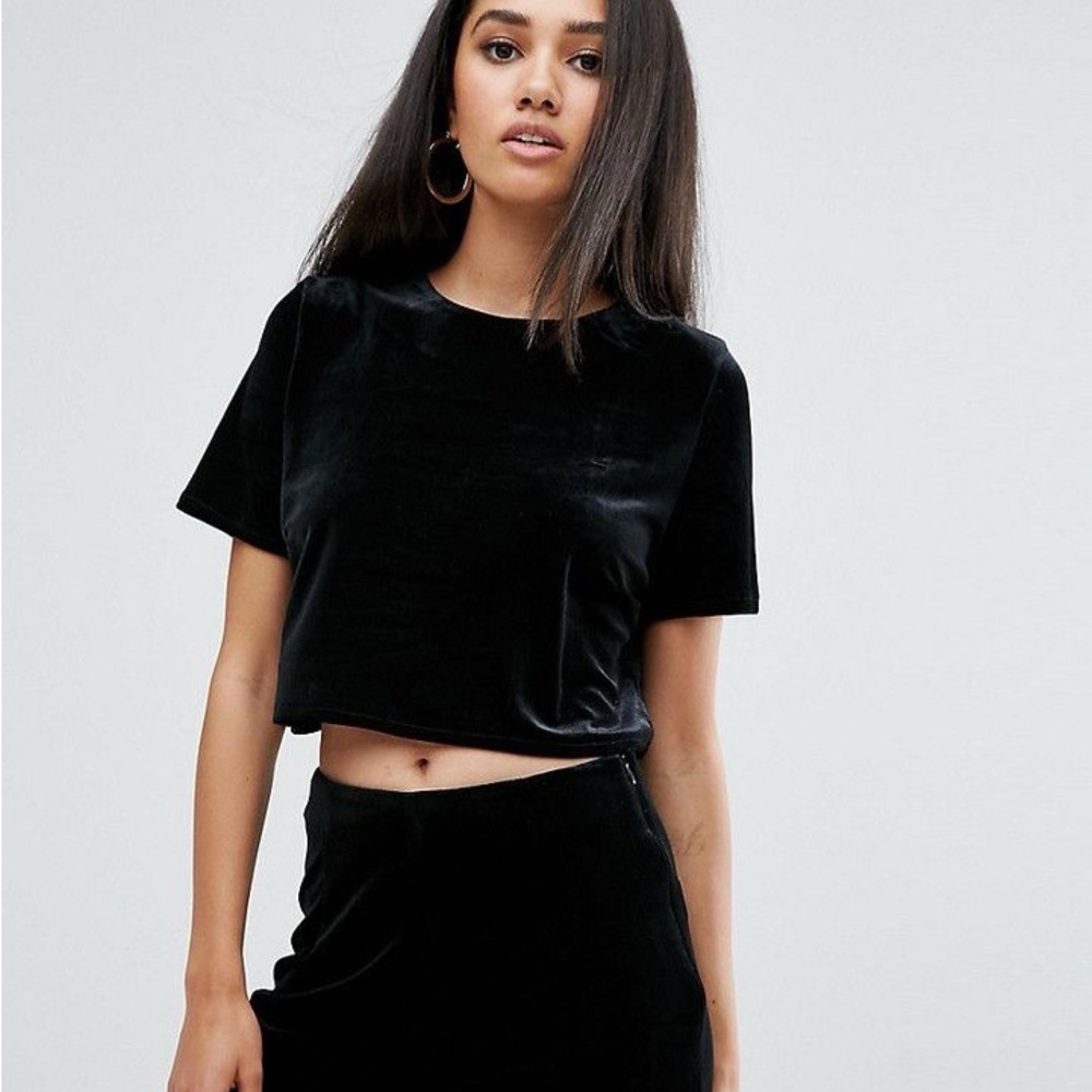 Volcom Black Short Sleeve Velvet Top